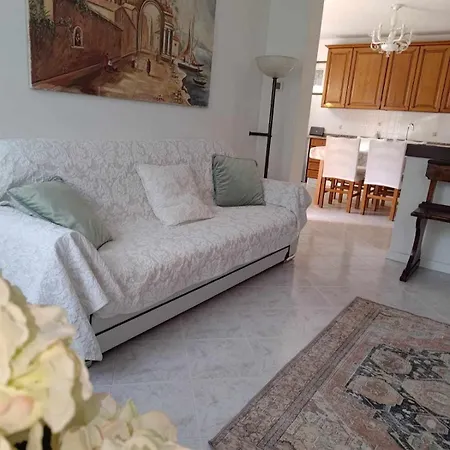 Traghetto Vecchio House